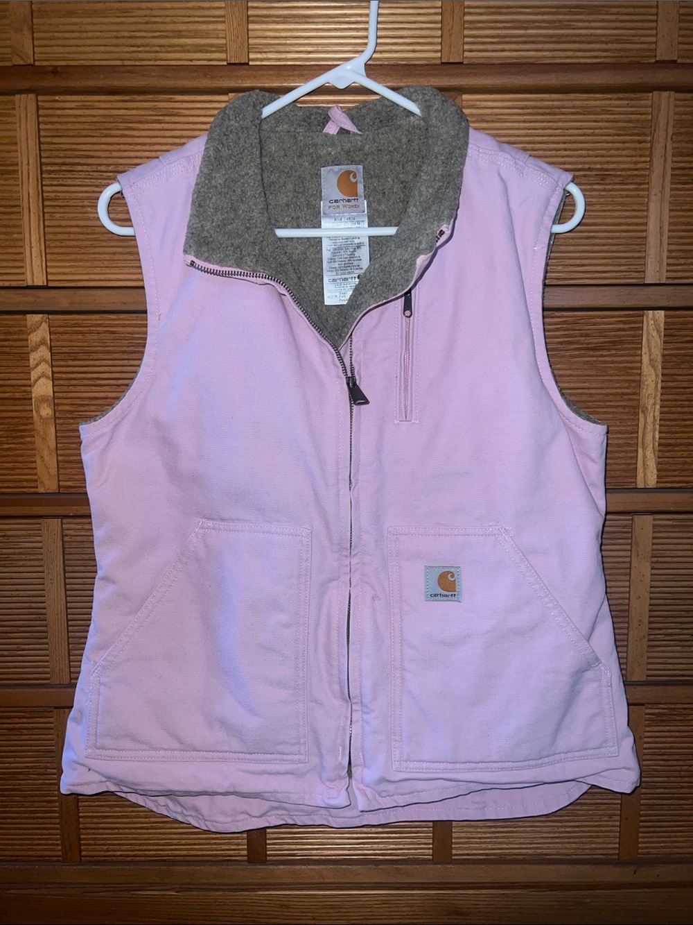 VINTAGE WOMEN’S PINK CARHARTT VEST